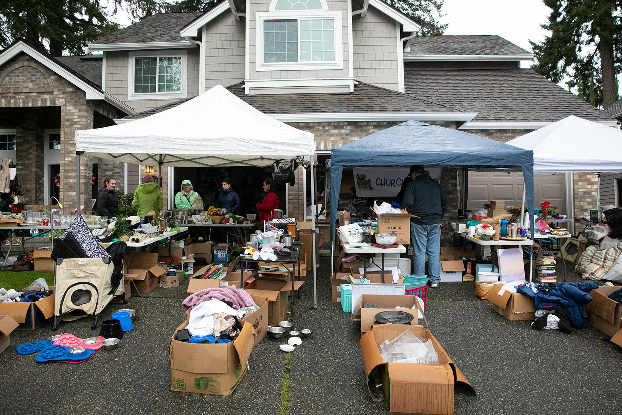 FIND GARAGE YARD SALE visual data 6